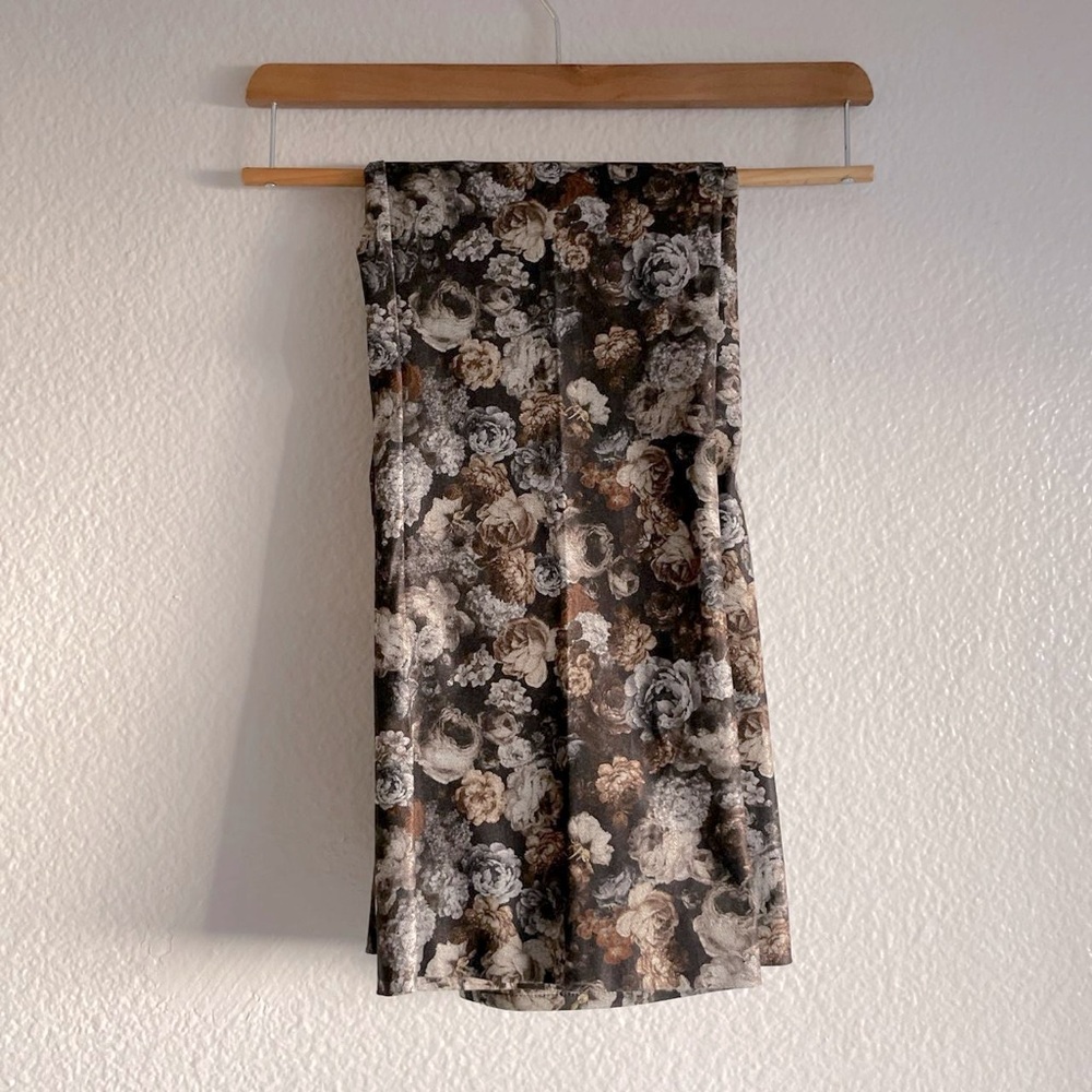 Avenue Montaigne Floral Cropped Flare Pants